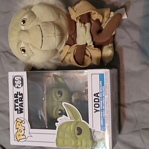 Star Wars Yoda pop Vinyl Figure With Yoda Stuffy 7inch
